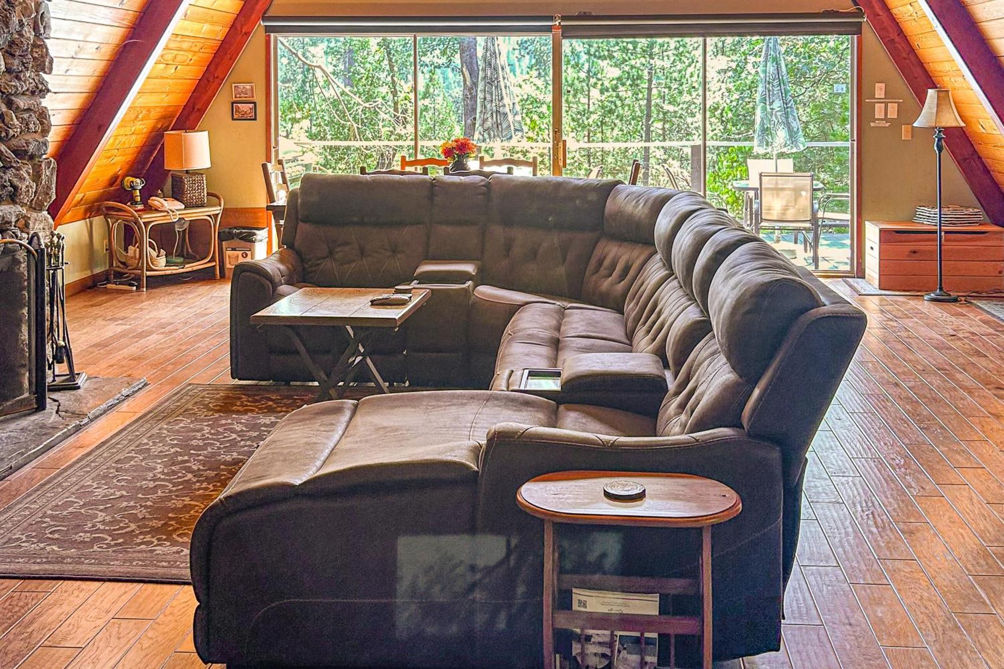Alford Family Lodge บาสเลค ภายนอก รูปภาพ