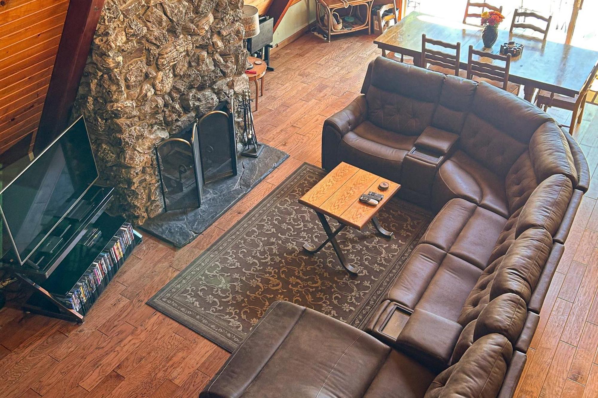 Alford Family Lodge บาสเลค ภายนอก รูปภาพ